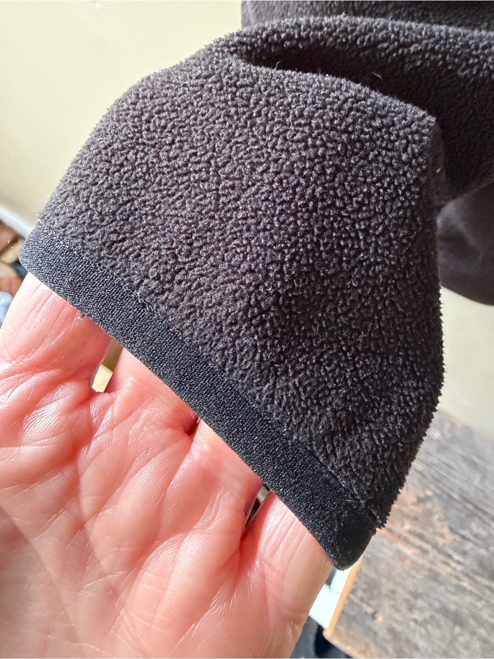 Figs Women's On Shift Fleece Jacket - Picture 3 of 4